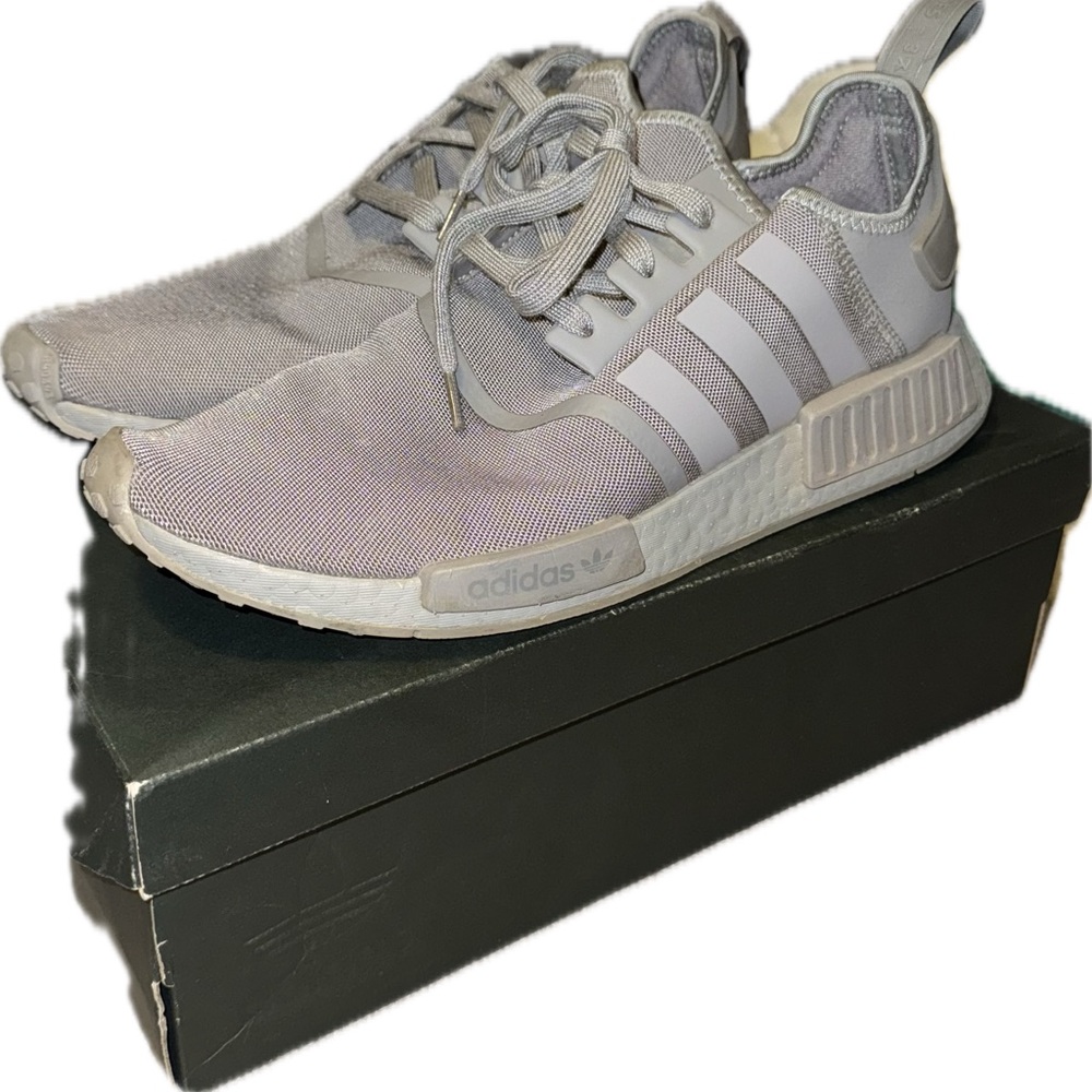 Adidas shoes men’s size 13